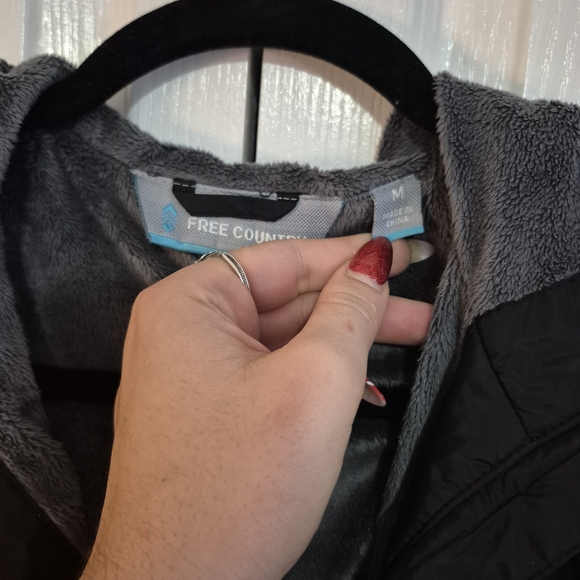 Free Country Black Jacket with Gray Interior - Picture 5 of 6
